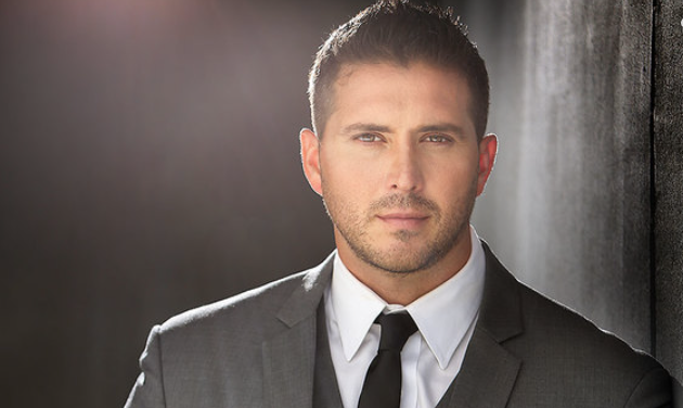 Wedding Day A to Z Blueprint: Photographer Spotlight with Alain Martinez